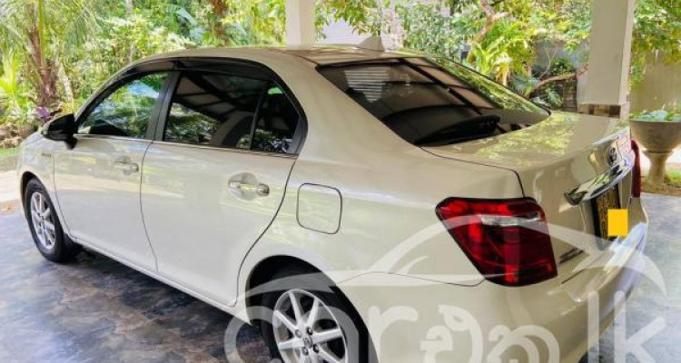TOYOTA AXIO 2016