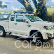 TOYOTA HILUX VIGO 2010