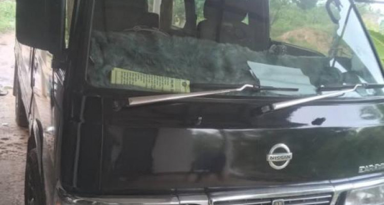 NISSAN CARAVAN 1994