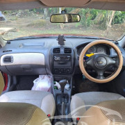 FORD LASER 2000