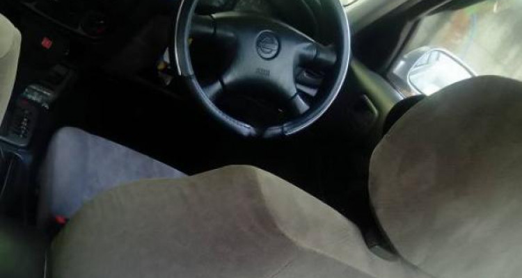 NISSAN SUNNY EX SALOON 2001