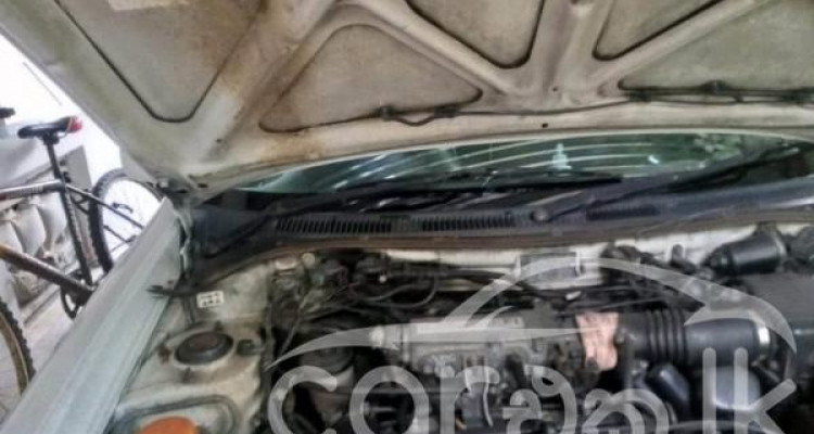 TOYOTA CORSA 1993