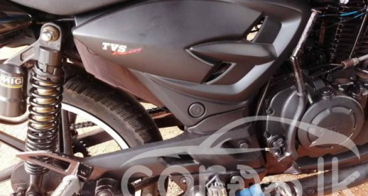 TVS APACHE RTR 160 2011