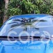 TOYOTA VITZ 2010