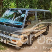NISSAN CARAVAN 1995