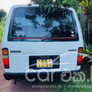 TOYOTA HIACE 1988