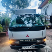 MITSUBISHI CANTER 2000