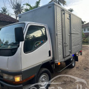 MITSUBISHI CANTER 2000