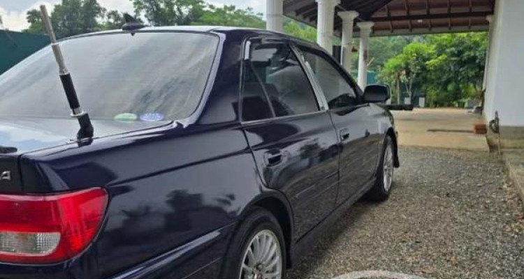 TOYOTA CARINA 1998