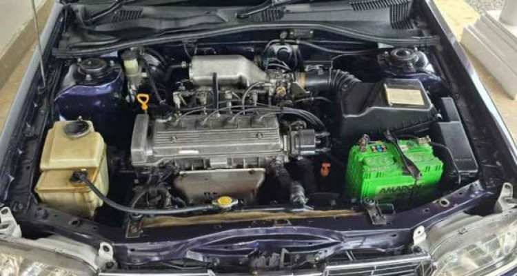 TOYOTA CARINA 1998