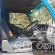 MITSUBISHI CANTER 2001