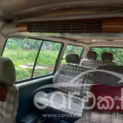NISSAN VANETTE 1987