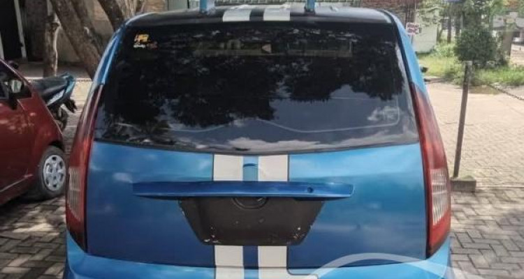 TATA NANO LX 2011