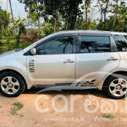 TOYOTA IST 2003