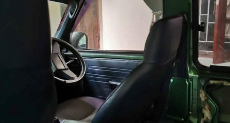 NISSAN LARGO 1999