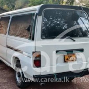 NISSAN CARAVAN 1987