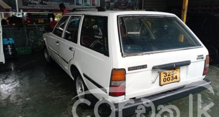 TOYOTA CARINA 1988