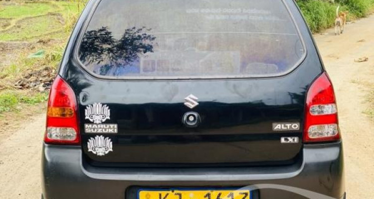 SUZUKI ALTO 2010