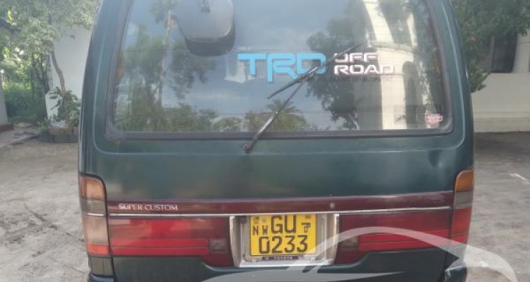 TOYOTA HIACE 1992