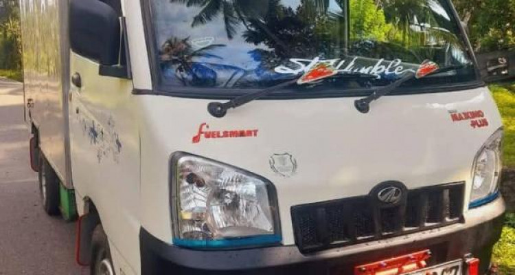 MAHINDRA MAXXIMO PLUS 2013