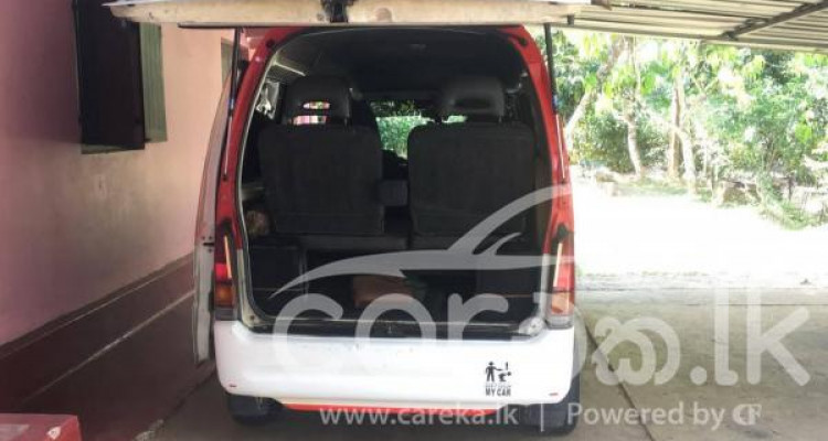 SUBARU SAMBAR 2000