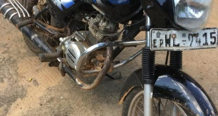 BAJAJ CT100 2011