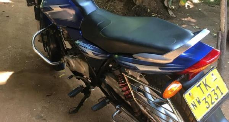 BAJAJ DISCOVER 100 2006