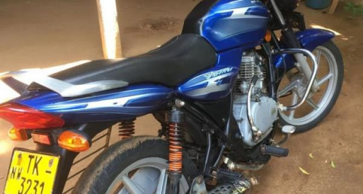 BAJAJ DISCOVER 100 2006