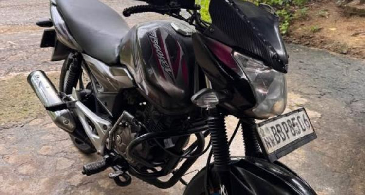 BAJAJ DISCOVER 125 2014