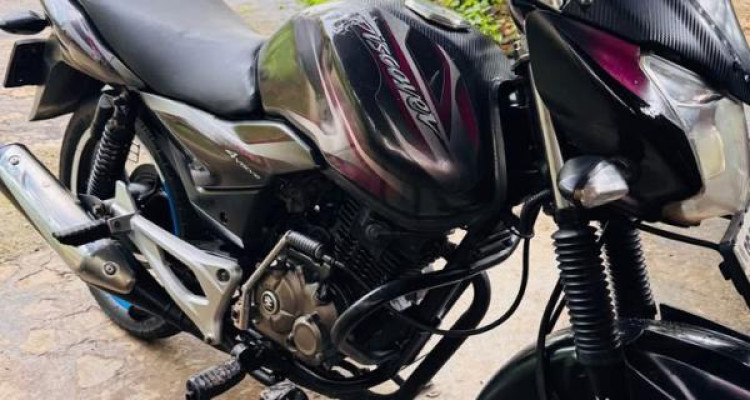 BAJAJ DISCOVER 125 2014