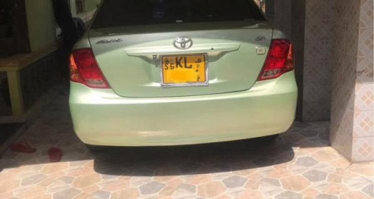 TOYOTA AXIO 2007