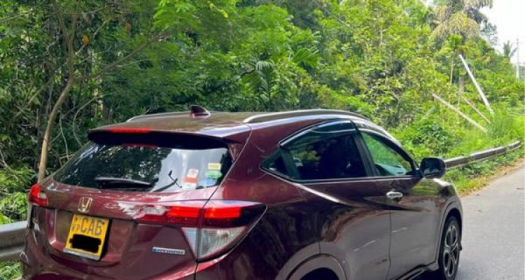 HONDA VEZEL 2014