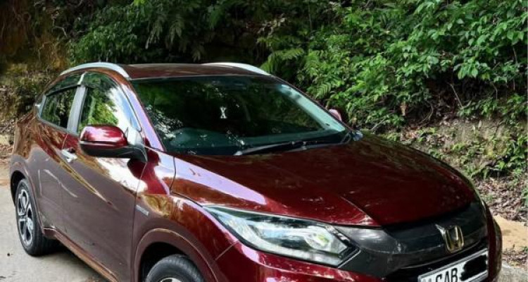 HONDA VEZEL 2014