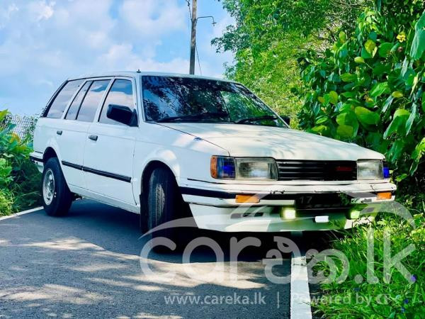 MAZDA FAMILIA 1989