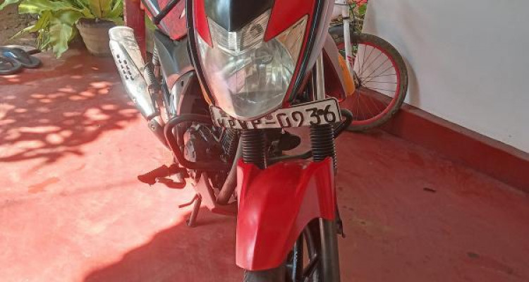 TVS FLAME 2010