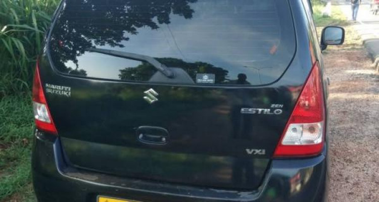 SUZUKI ESTILO 2011
