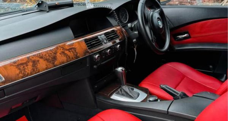 BMW 520i 2003