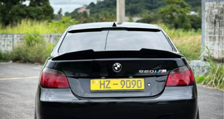 BMW 520i 2003