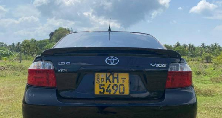TOYOTA VIOS 2004