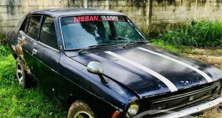NISSAN SUNNY B211 1977