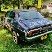 NISSAN SUNNY B211 1977