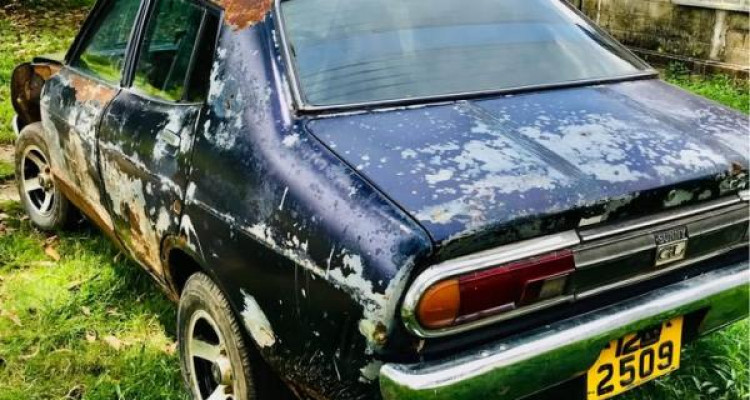 NISSAN SUNNY B211 1977