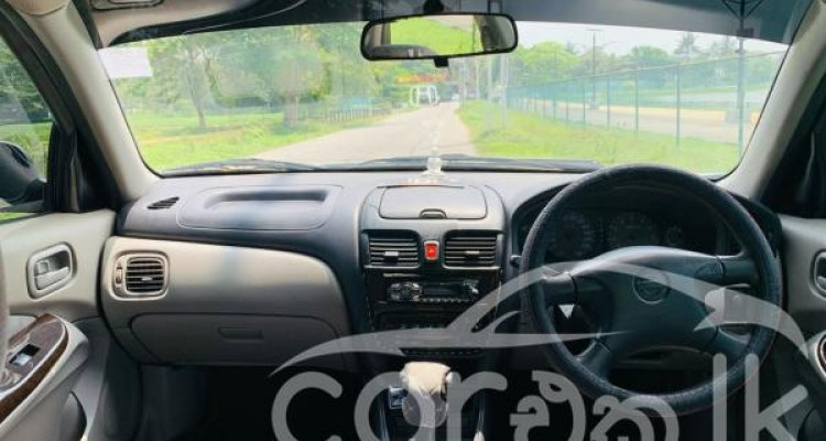 NISSAN SUNNY N16 2001