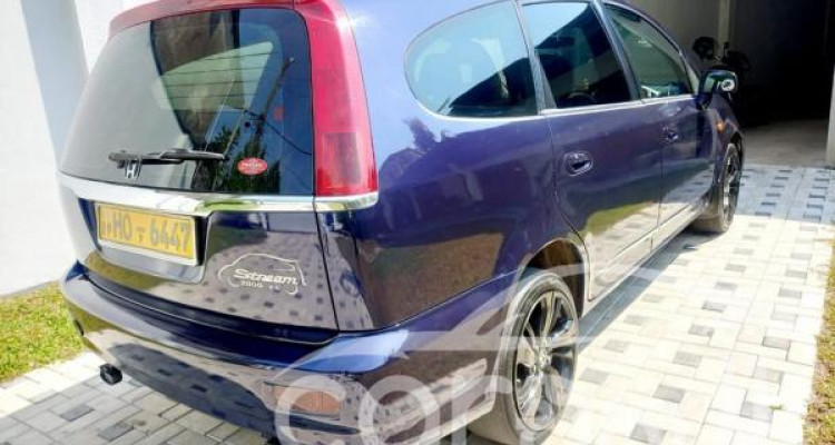 HONDA STREAM 2003
