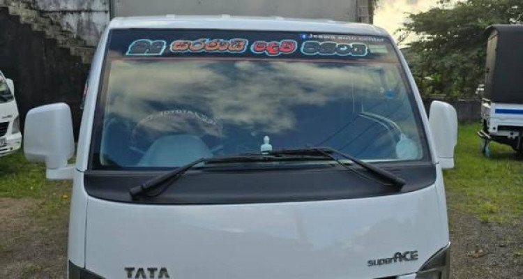 TATA SUPER ACE 2015