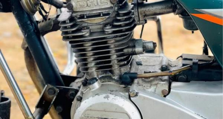 BAJAJ BOXER 2003