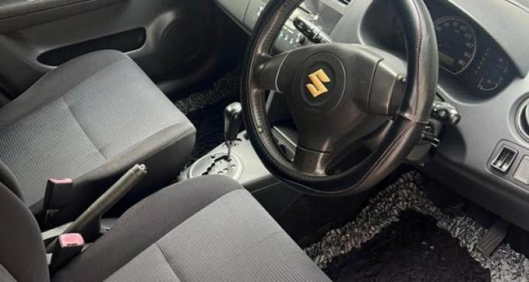 SUZUKI SWIFT 2008