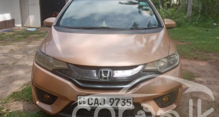 HONDA FIT GP5