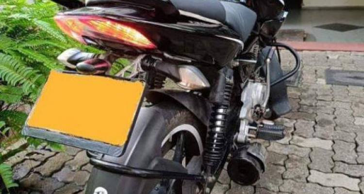 BAJAJ PULSAR 135 2013