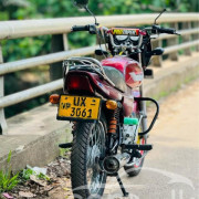 BAJAJ CT100 2008